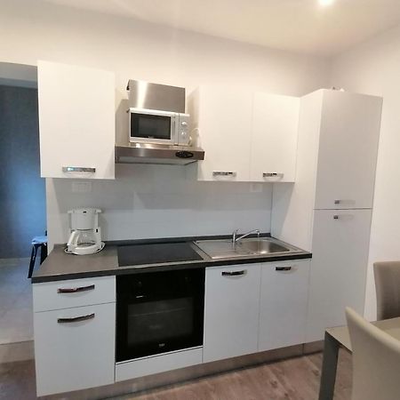 Apartman Adriatic 2 Apartment Kastela Ngoại thất bức ảnh